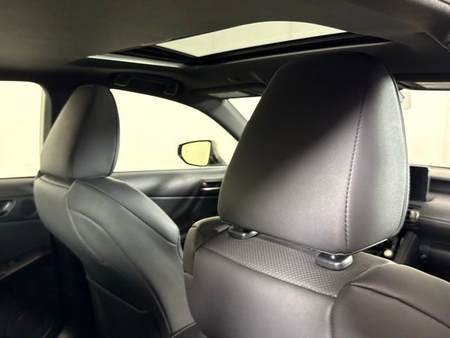 Used 2022 Lexus IS 350 F Sport w/ Dynamic Handling Package RWD image 29