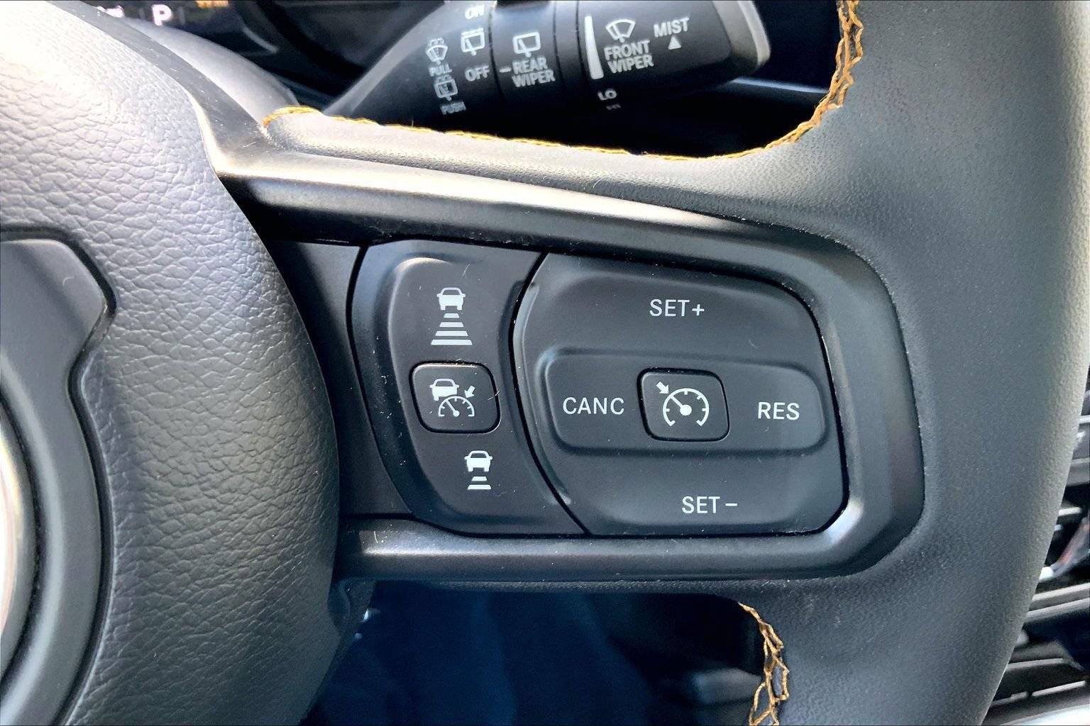 Used 2024 Jeep Wrangler Unlimited AWD/4WD image 19