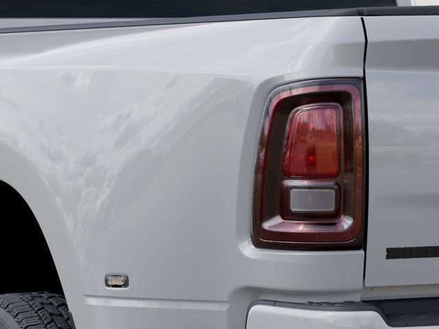 New 2026 RAM 3500 Big Horn AWD/4WD image 9