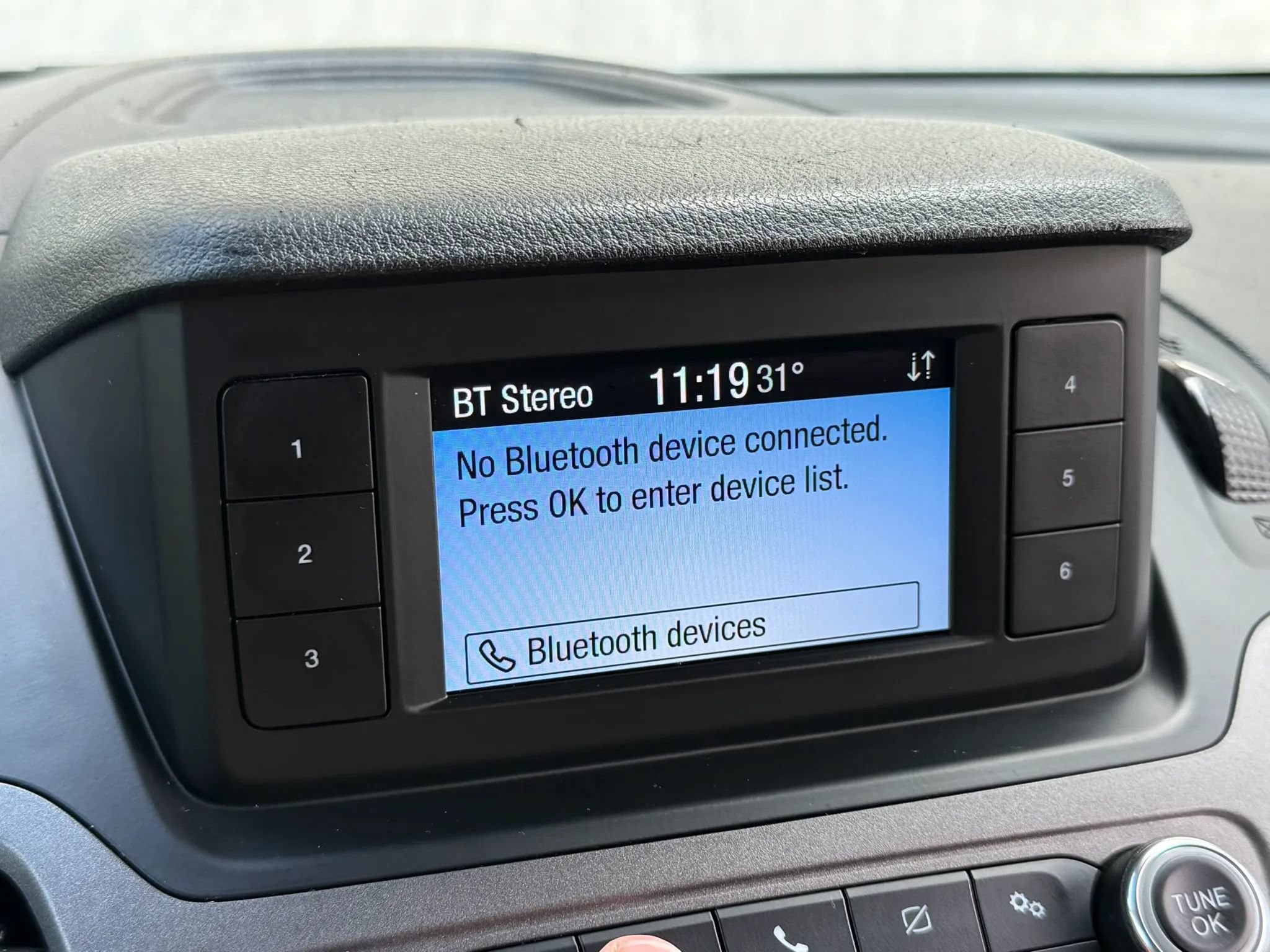 Used 2019 Ford Transit Connect XL FWD image 18