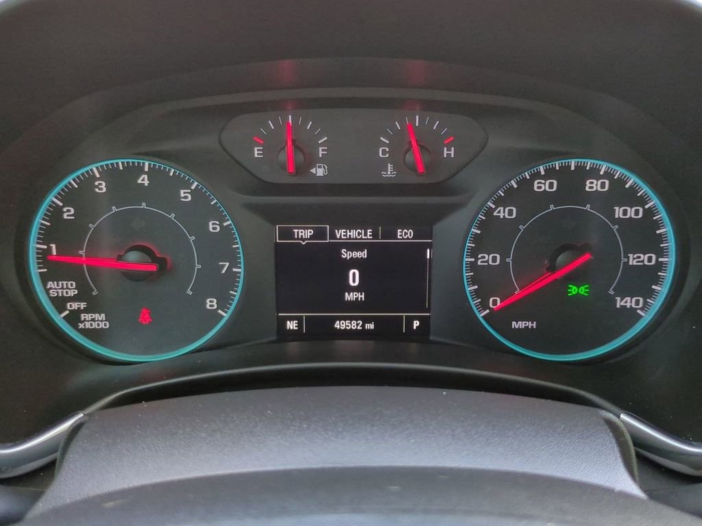 Used 2020 Chevrolet Equinox LS image 25