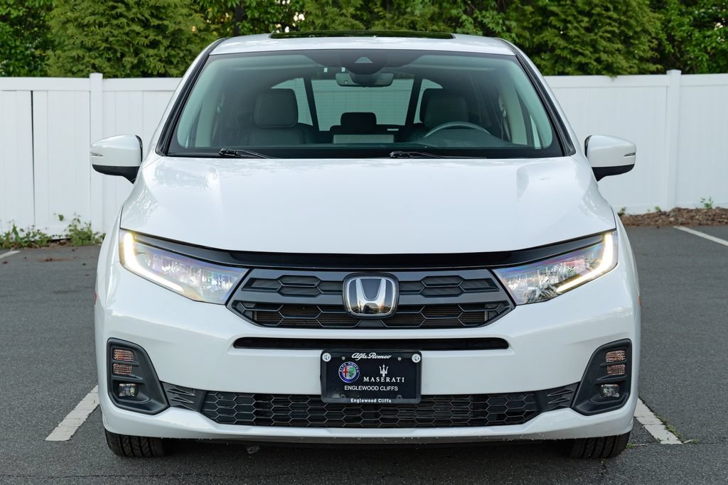 Used 2025 Honda Odyssey EX-L image 2