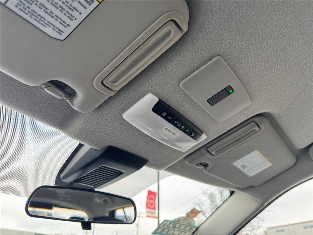 Certified 2024 Nissan Kicks SV image 24