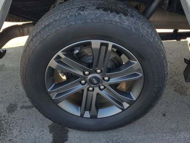 Used 2023 Ford F150 XLT w/ Equipment Group 302A High image 5