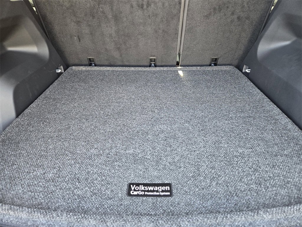 New 2026 Volkswagen Atlas Cross Sport SE image 23