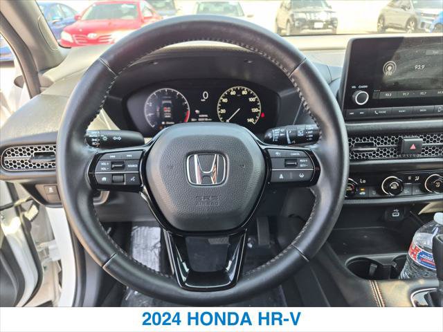 Used 2024 Honda HR-V Sport image 15