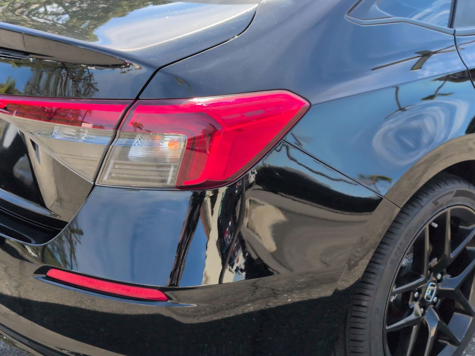 Used 2023 Honda Civic Sport image 11