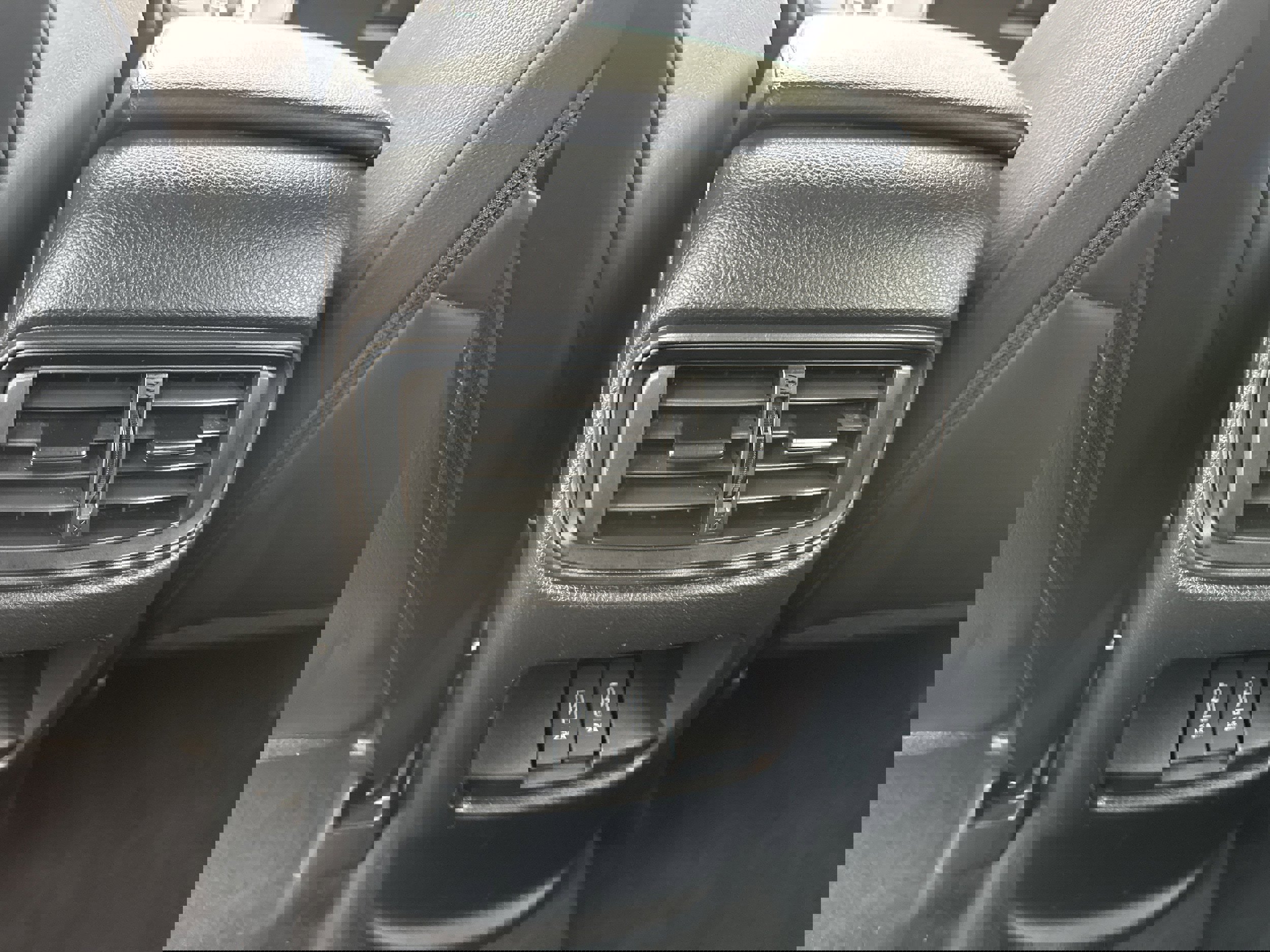 Used 2019 Honda CR-V EX-L image 18