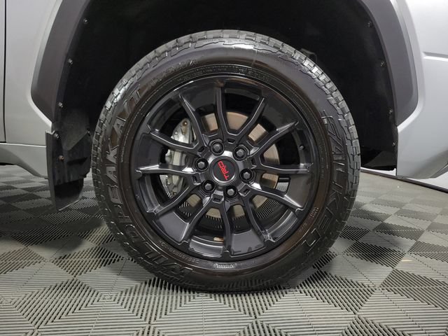 Used 2025 Toyota Tundra Limited w/ TRD Off-Road Package AWD/4WD image 11