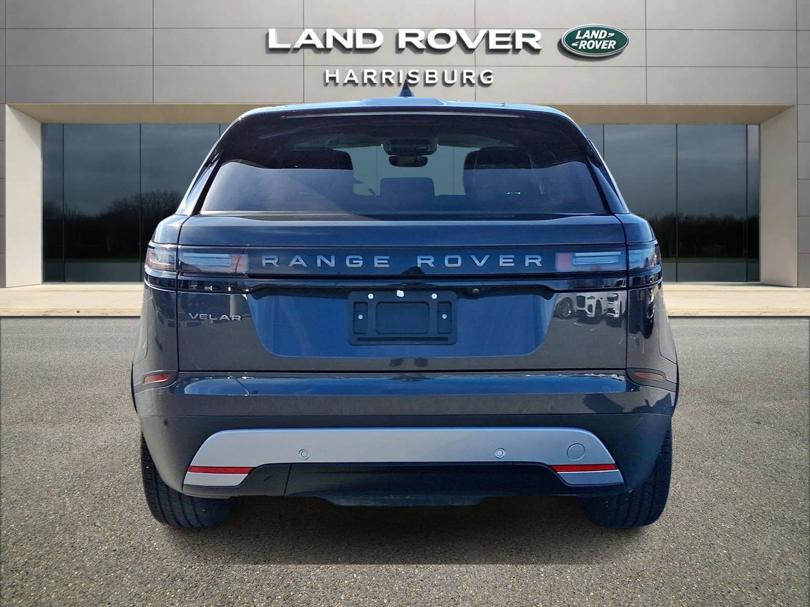 Used 2025 Land Rover Range Rover Velar S AWD/4WD image 4