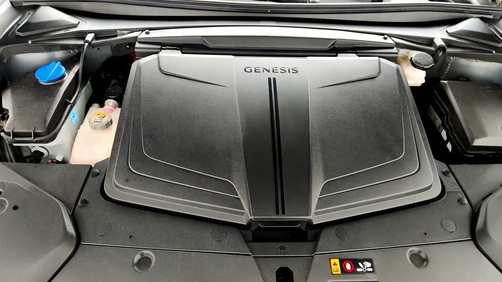 Used 2023 Genesis GV60 Advanced AWD/4WD image 28