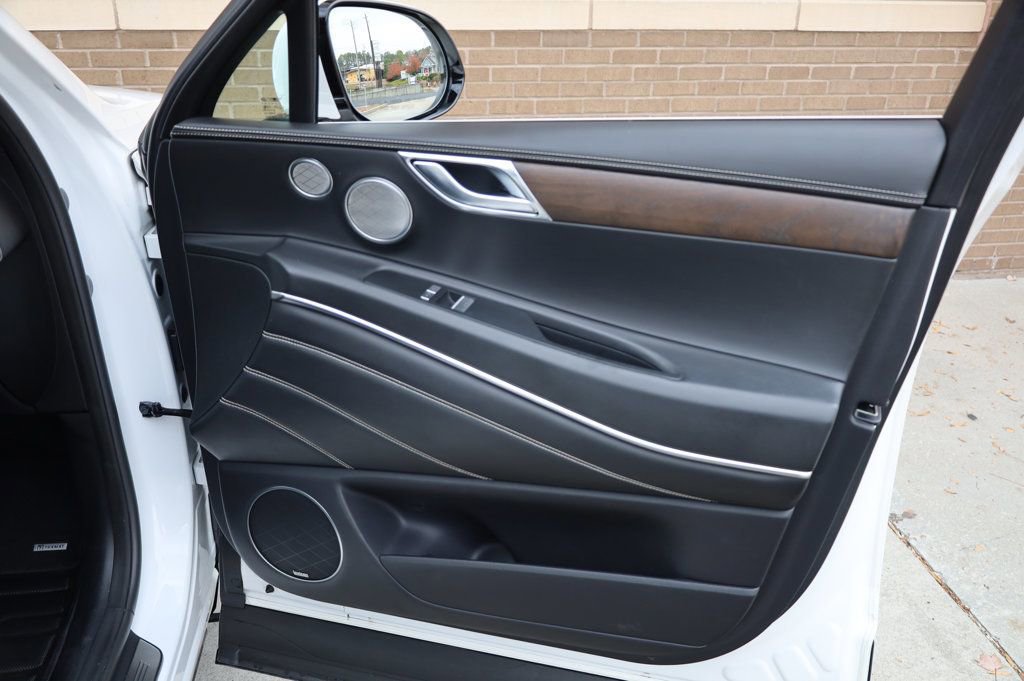 Used 2022 Genesis GV80 3.5T w/ Advanced Package 06 image 26