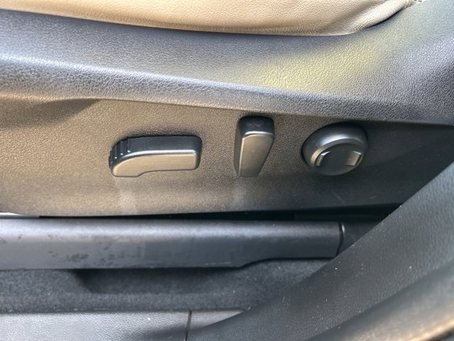 Used 2019 Subaru Ascent Limited image 15