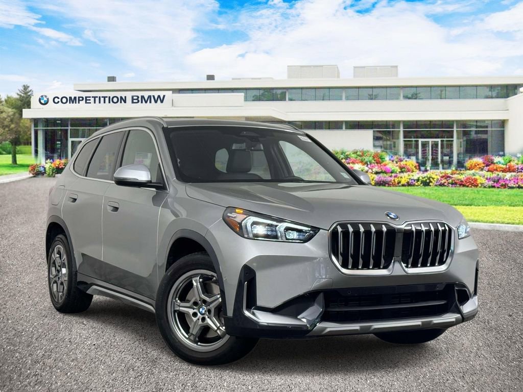 Used 2023 BMW X1 xDrive28i w/ Convenience Package AWD/4WD video 1