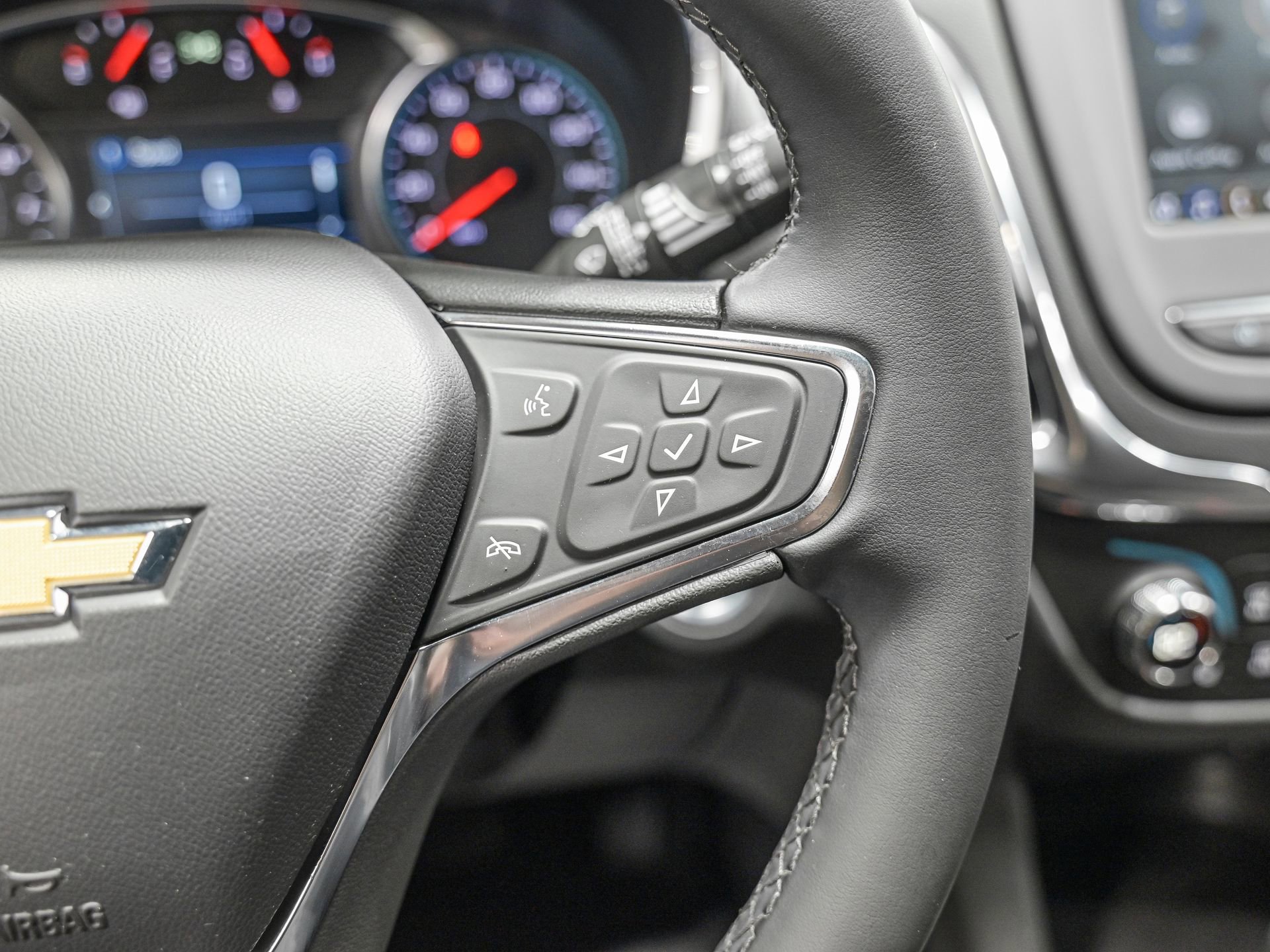 Used 2023 Chevrolet Equinox LT AWD/4WD image 20
