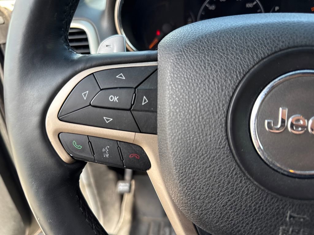 Used 2014 Jeep Grand Cherokee Limited w/ Luxury Group II image 16