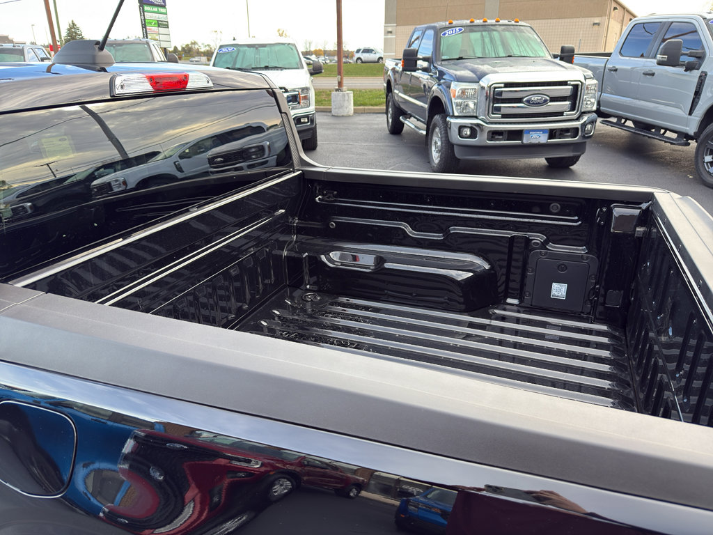 New 2025 Ford Maverick XLT w/ XLT Luxury Package image 25