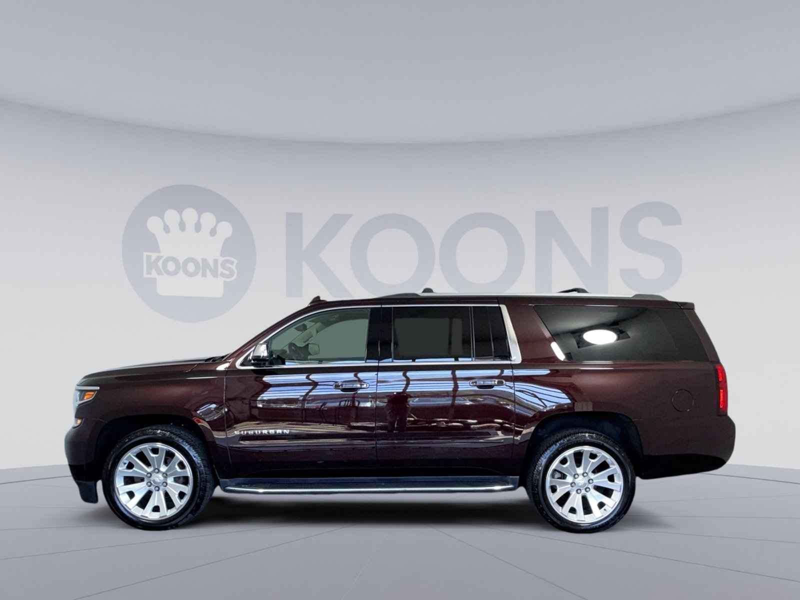 Used 2020 Chevrolet Suburban Premier AWD/4WD image 2