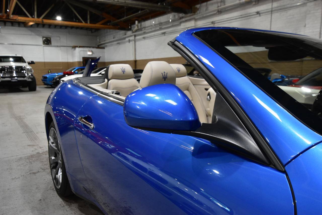 Used 2015 Maserati GranTurismo Convertible RWD image 52