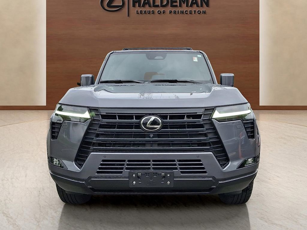 Used 2024 Lexus GX 550 w/ Accessory Package (Z1) AWD/4WD video 2