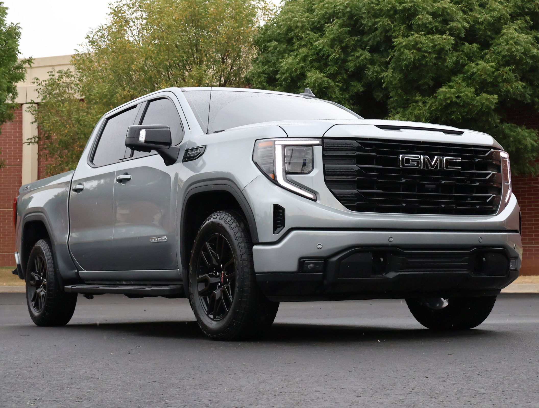 Used 2025 GMC Sierra 1500 Elevation w/ Elevation Premium Package