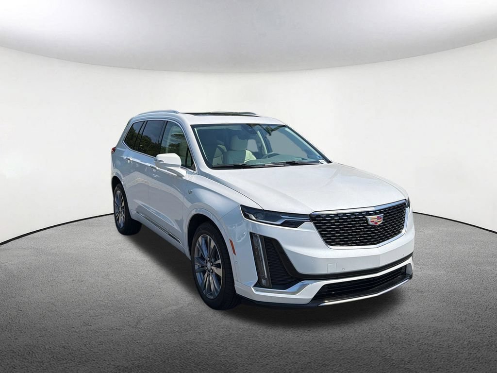 Certified 2024 Cadillac XT6 Premium Luxury w/ Technology Package AWD/4WD image 22