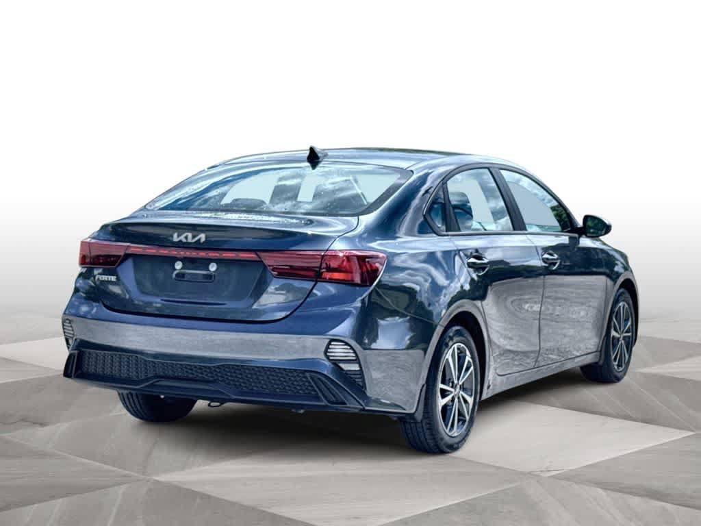 Used 2024 Kia Forte LXS FWD image 8