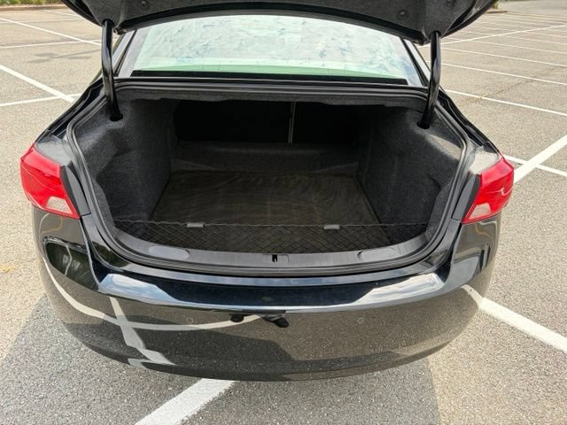 Used 2015 Chevrolet Impala LT w/ Convenience Package FWD image 6