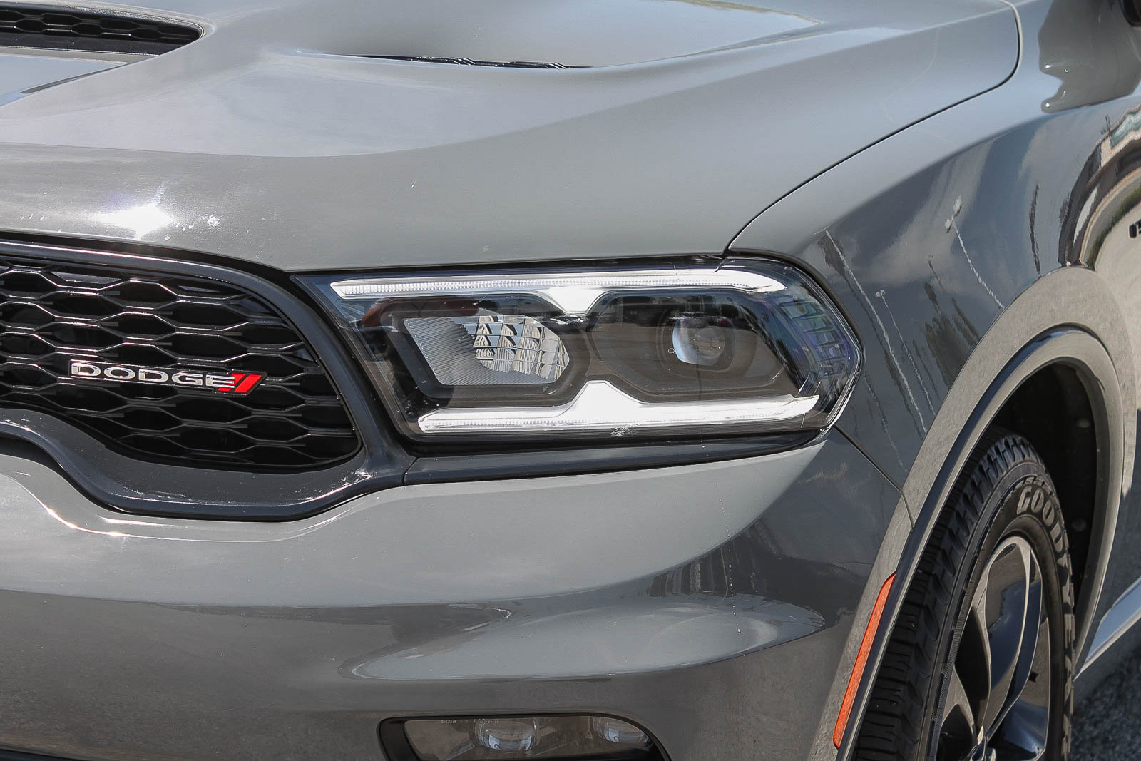 Used 2021 Dodge Durango R/T w/ Technology Group image 5