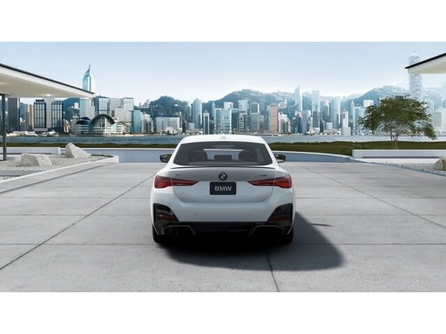 New 2026 BMW i4 eDrive40 w/ M Sport Package RWD image 5