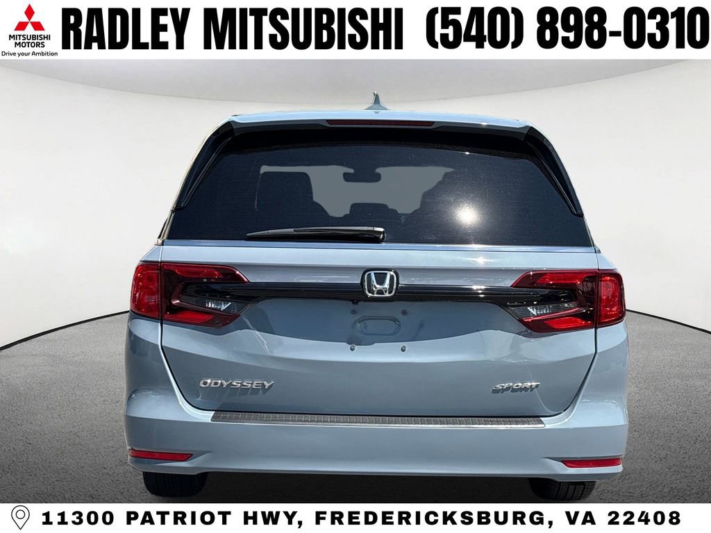 Used 2023 Honda Odyssey Sport image 17