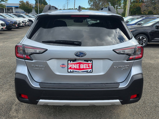 Used 2025 Subaru Outback Limited XT image 10