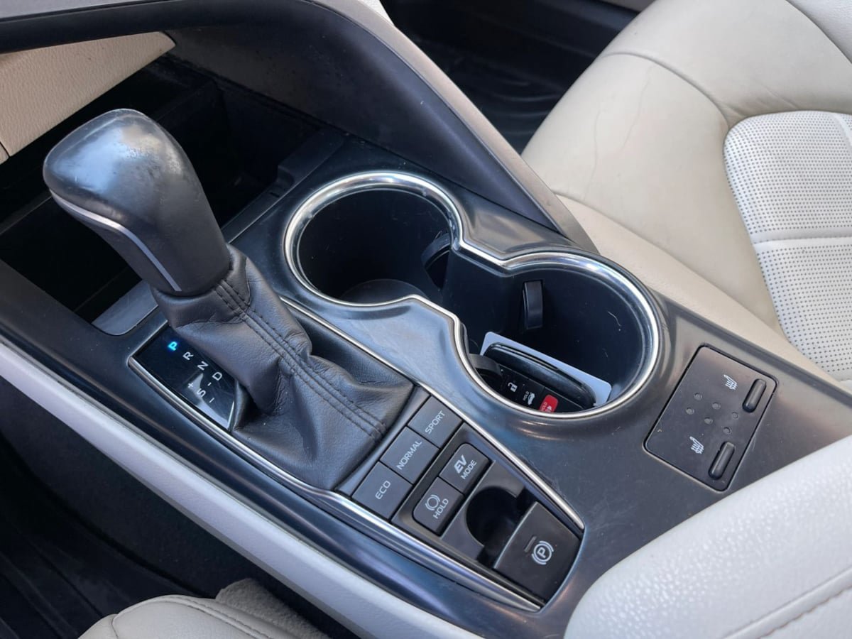 Used 2019 Toyota Camry XLE w/ Driver Assist Package FWD image 30