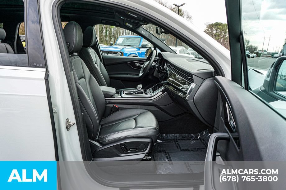 Used 2025 Audi Q7 3.0T Premium Plus AWD/4WD image 24