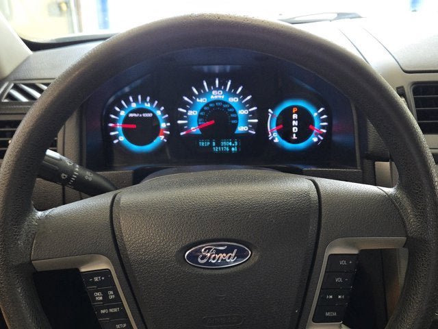 Used 2012 Ford Fusion SE FWD image 25