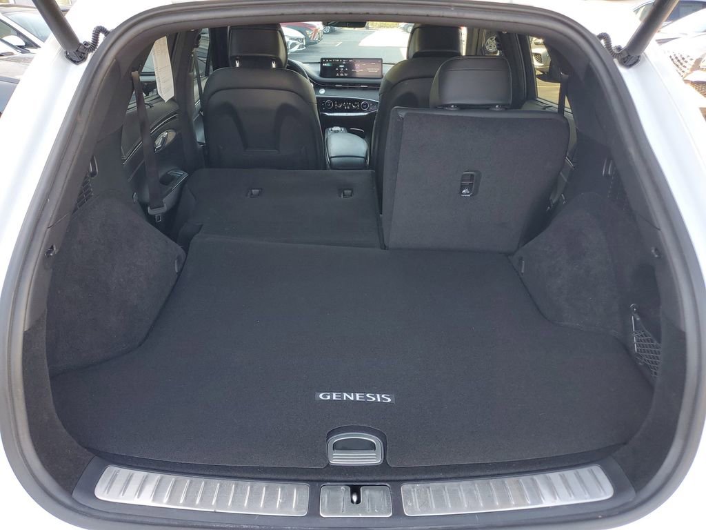 Used 2023 Genesis GV70 2.5T w/ Sport Prestige Package image 28