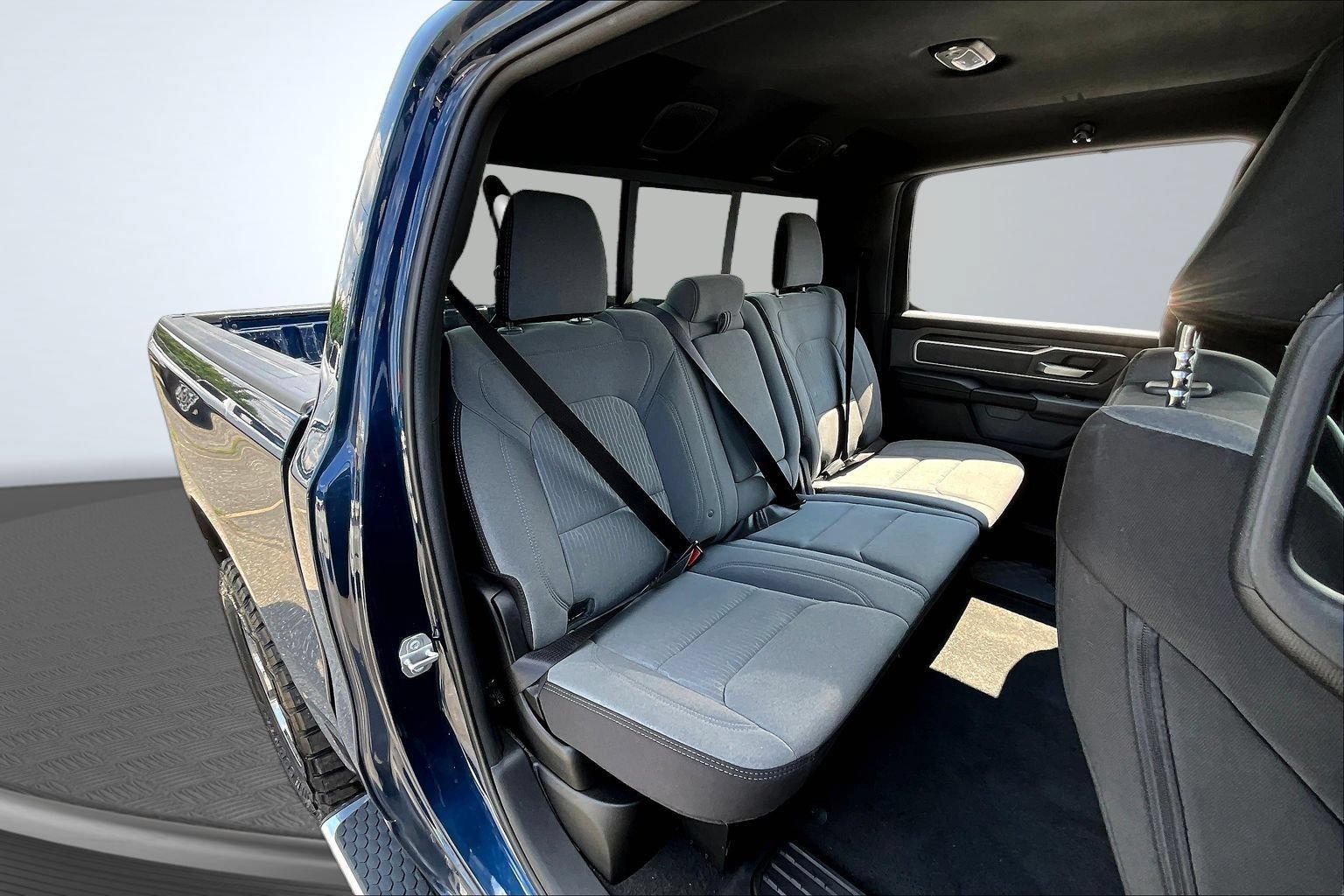 Used 2023 RAM 1500 Big Horn AWD/4WD image 24