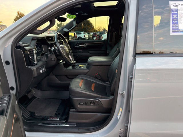 Used 2024 GMC Sierra 1500 AT4 w/ Technology Package AWD/4WD image 24