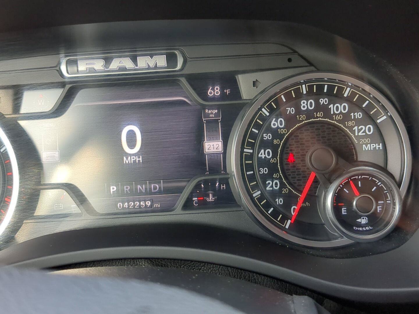 Used 2022 RAM 2500 Tradesman AWD/4WD image 13