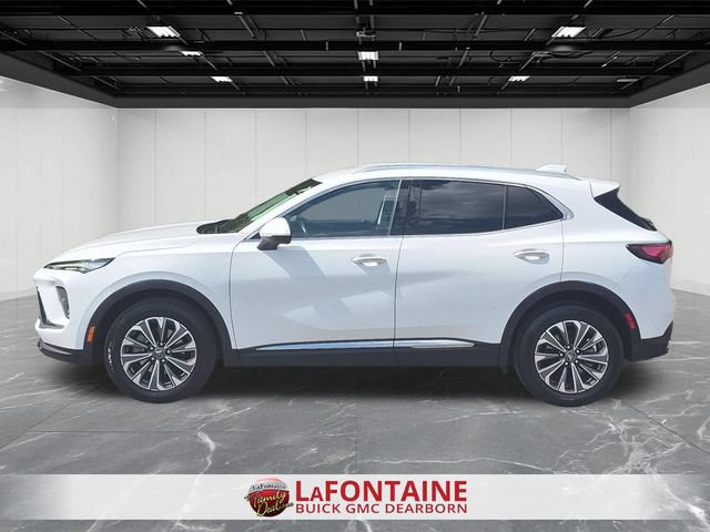 Used 2024 Buick Envision Preferred AWD/4WD image 2