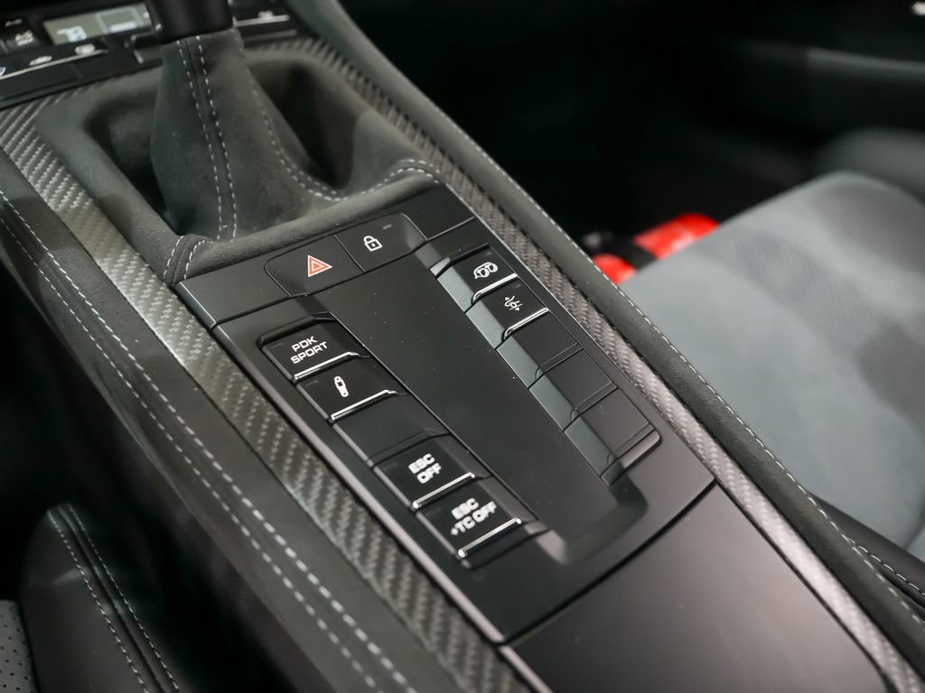 Certified 2025 Porsche 718 Cayman GT4 RS image 31