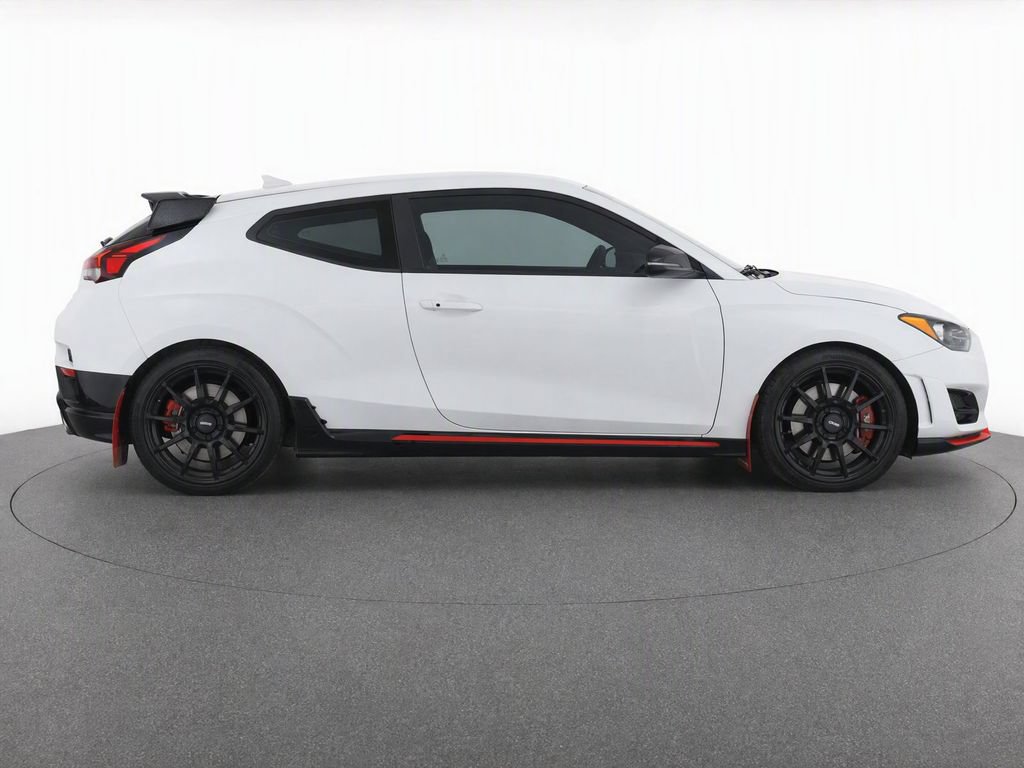 Used 2020 Hyundai Veloster N w/ Performance Package FWD image 2