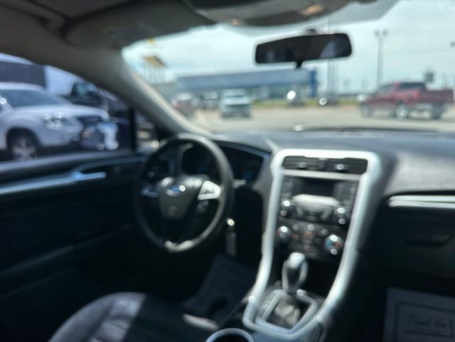 Used 2014 Ford Fusion S FWD image 9