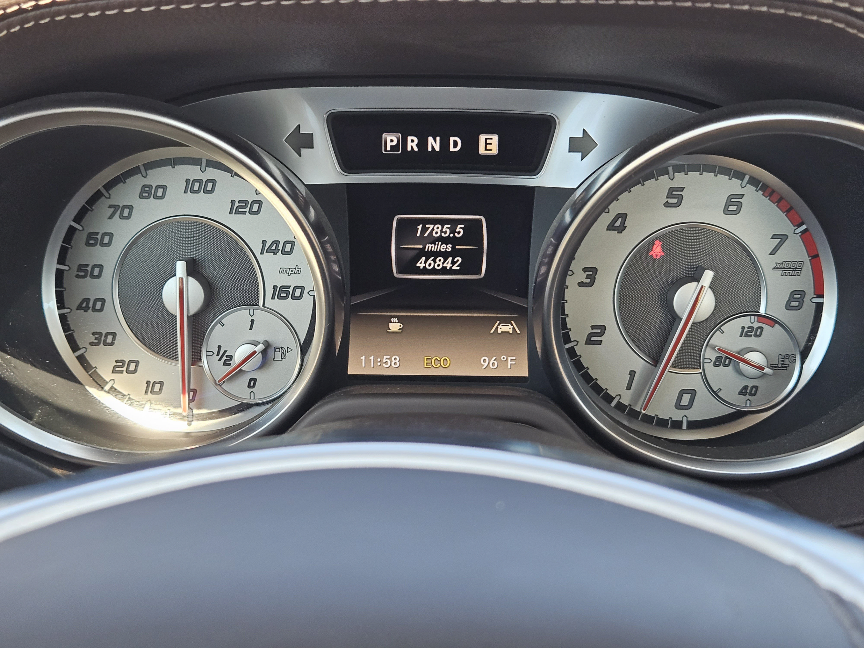 Used 2013 Mercedes-Benz SL 550 image 8