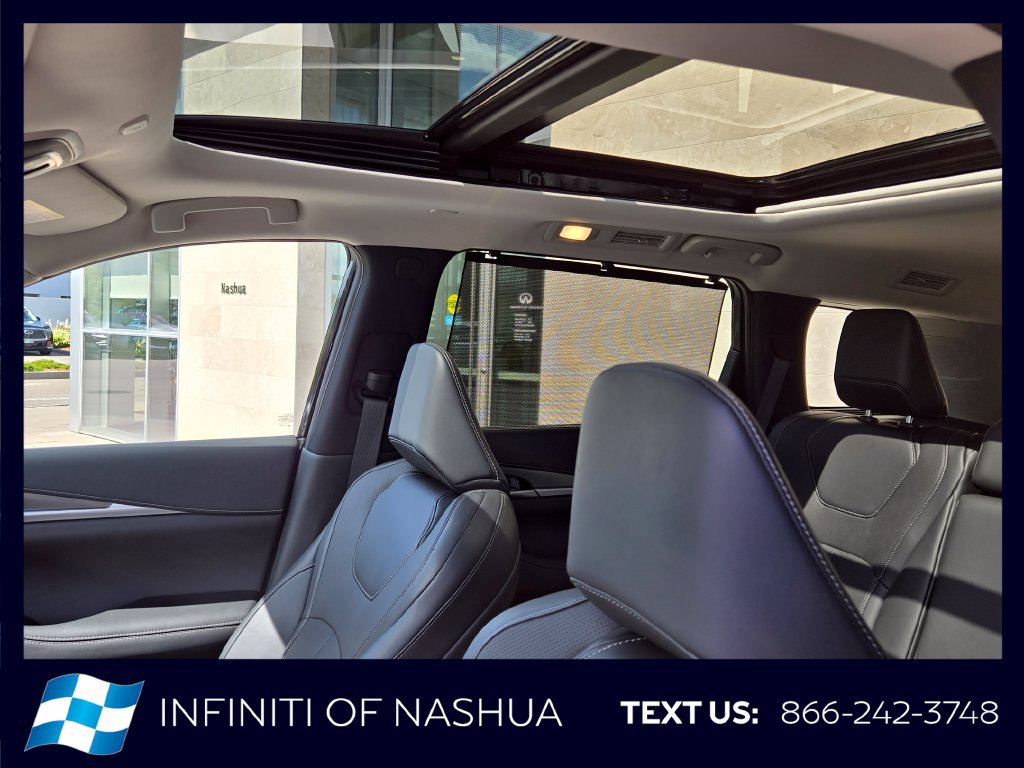 Certified 2026 INFINITI QX60 Luxe w/ Cargo Package AWD/4WD image 6