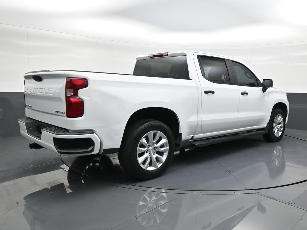 Used 2025 Chevrolet Silverado 1500 Custom image 5
