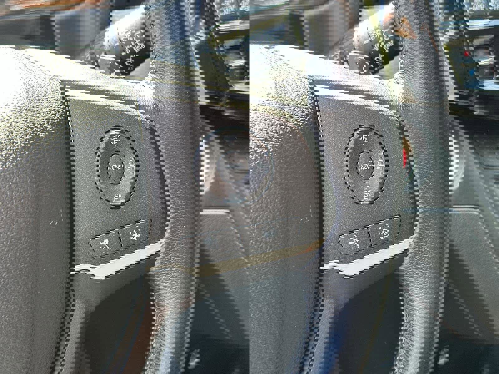 Used 2023 Honda Odyssey EX-L image 24