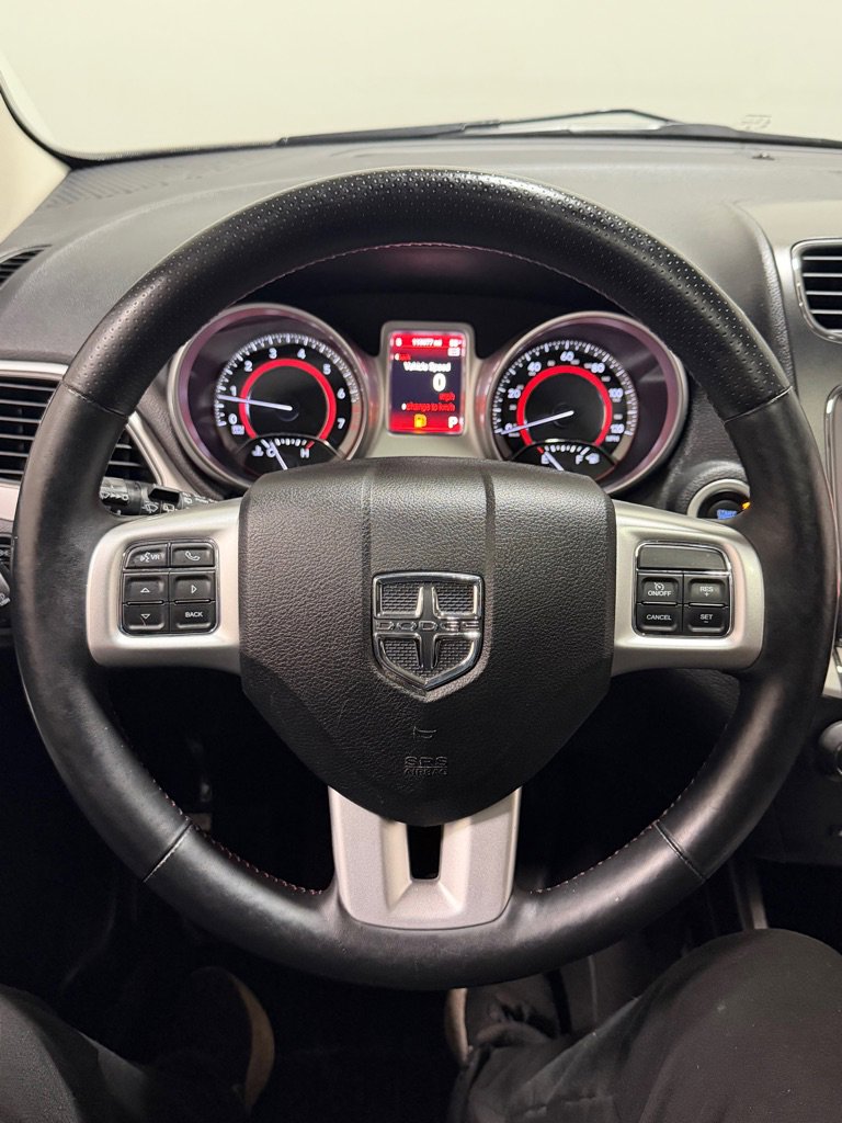 Used 2015 Dodge Journey R/T w/ Flexible Seating Group image 16