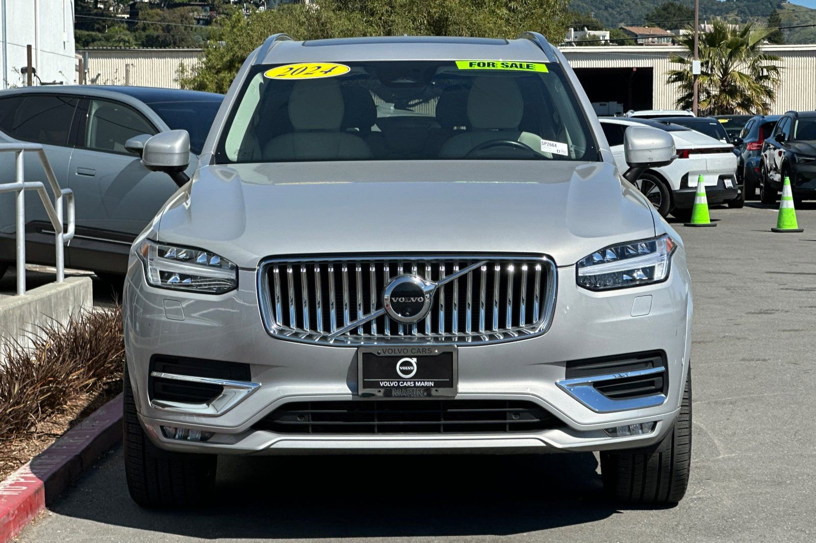 Certified 2024 Volvo XC90 B6 Plus AWD/4WD image 11