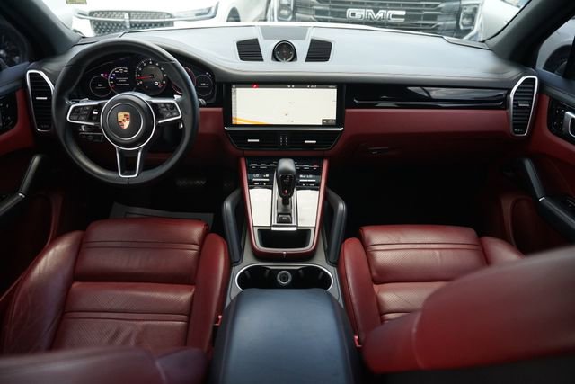 Used 2019 Porsche Cayenne AWD/4WD image 21